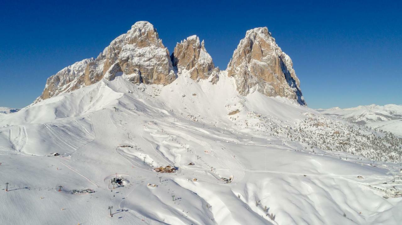 Rifugio Salei Hotel Canazei Kültér fotó