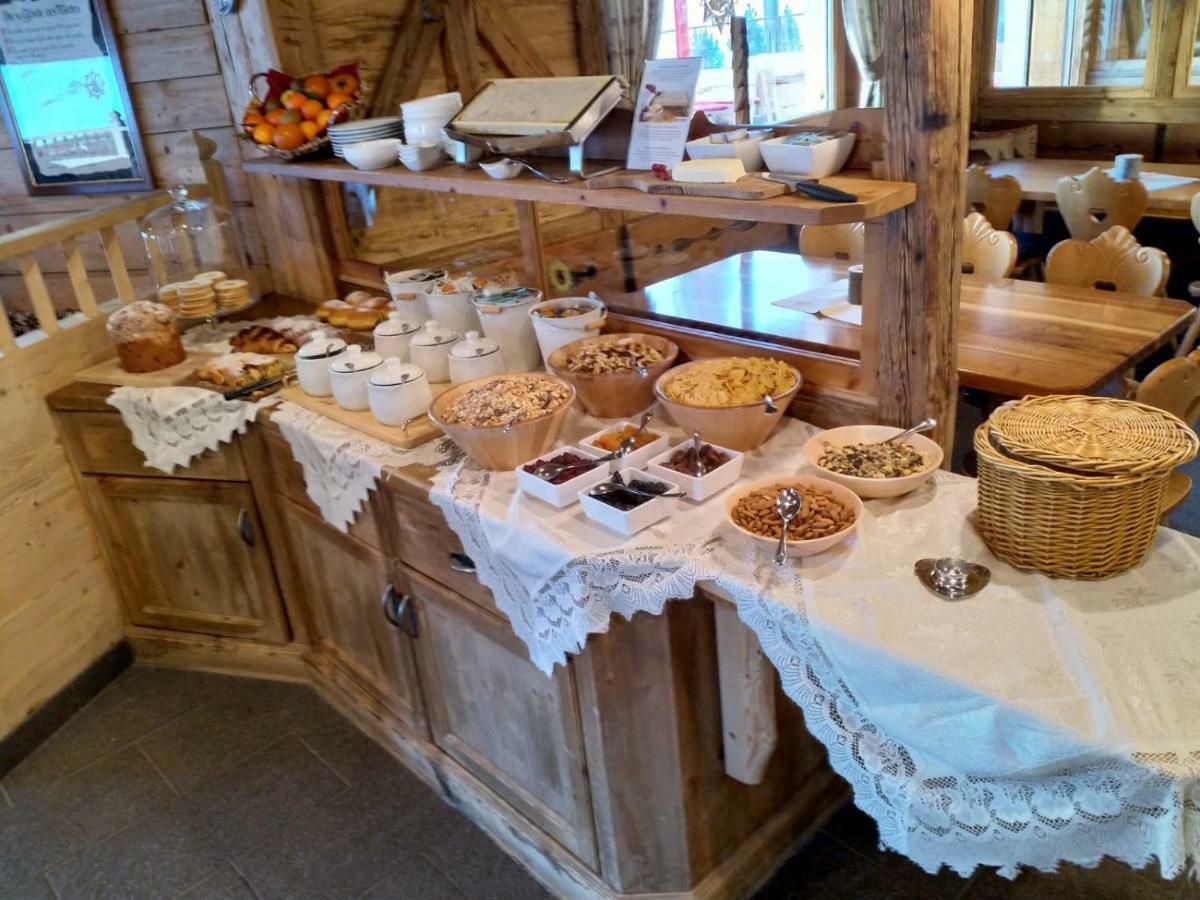 Rifugio Salei Hotel Canazei Kültér fotó